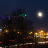 Луна над городом ночным