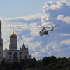 Вертолёт над Кремлём
