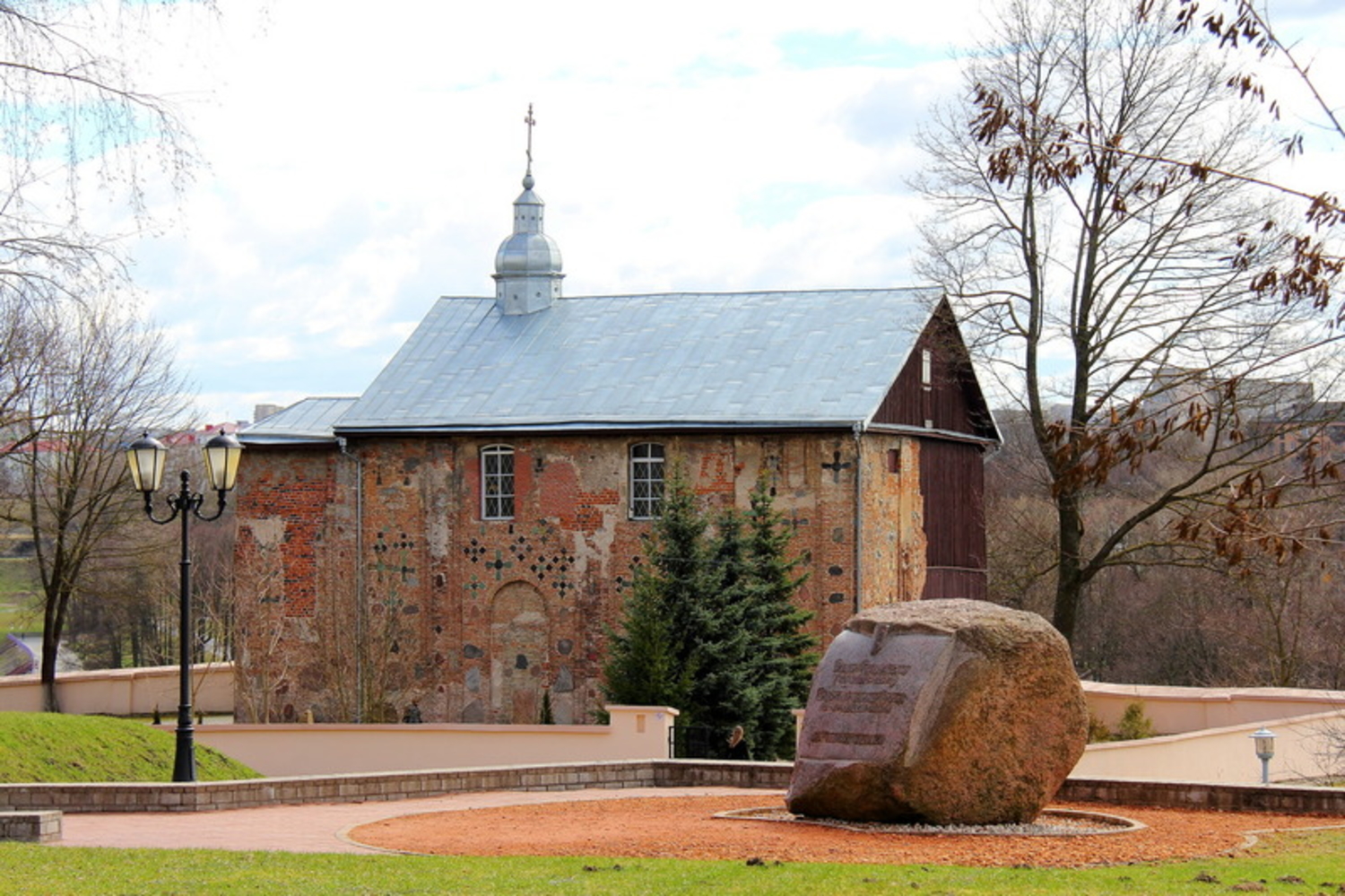 Коложская церковь в гродно. Борисоглебская (Коложская) Церковь. Борисоглебская Церковь (Гродно). Коложская Церковь Гродно. Борисоглебская Церковь Коложа в Гродно.