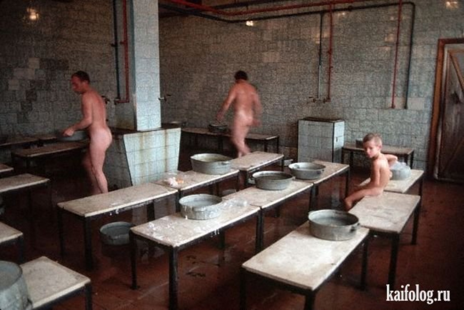 лагерь баня мылись голыми фото 26