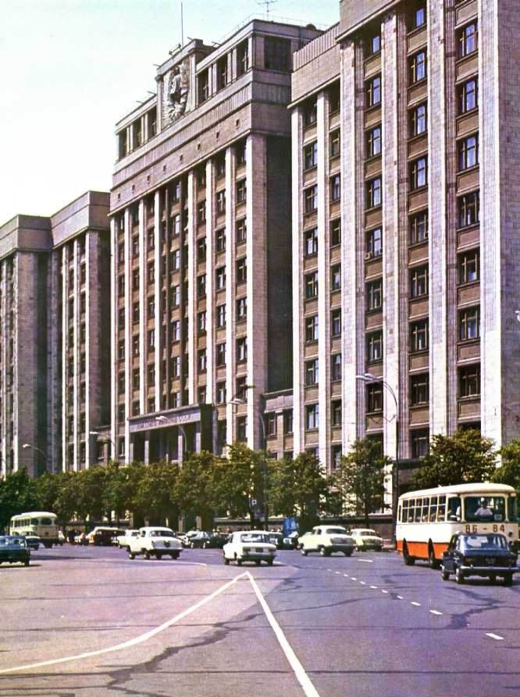 Здание госплана в москве