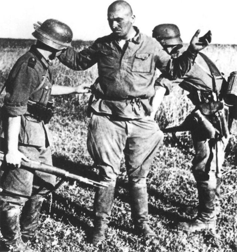 Пленные немецкие солдаты 1942