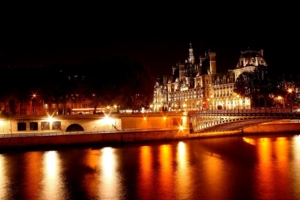 ночной Париж...
