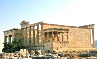 Парфенон - храм богини Афины.