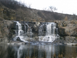 Карачуновский водопад