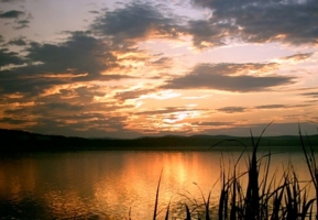 рассвет на озере Ильмень