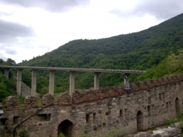 Старая крепость и новый мост