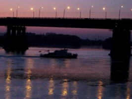 Ленинградский мост в сумерках