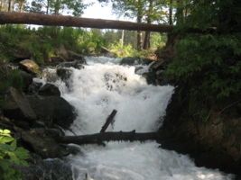 Вода камень точит