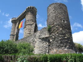 Крепость в г. Аллегр, Франция