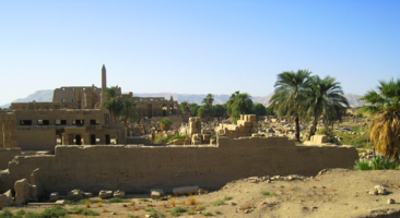 Руины Храма Корнак