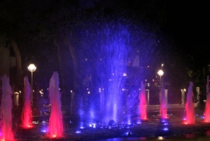 Цветной фонтан