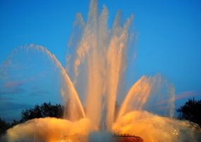 Montjuic fountain show 