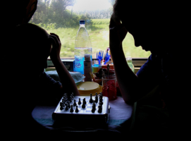 шахматное противостояние