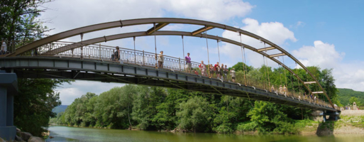 Мост через реку Псекупс.