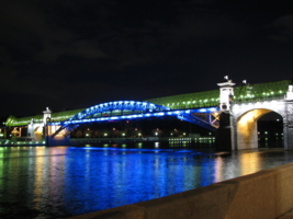 Мост  на Москва-реке