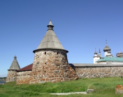 Башни Соловецкой крепости.