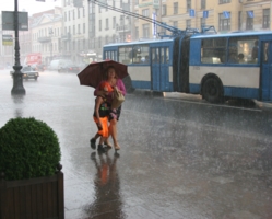 Дождь на Невском.
