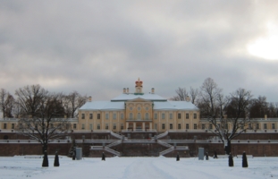 Меньшиковский дворец