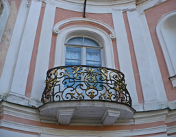 Старинный балкончик