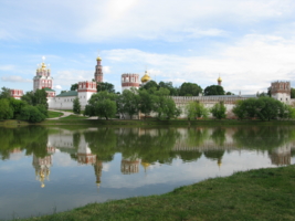 Старый монастырь в Москве
