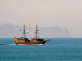 Пиратское судно