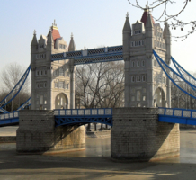 Мост с башнями
