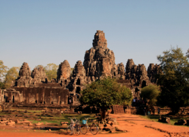башни Ангкора.