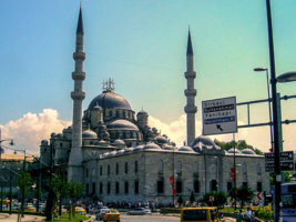Мечеть Султанахмет в Стамбуле.