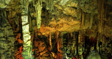 Пещера Зевса