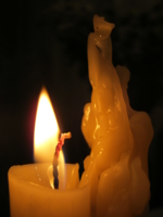 Скорбящая свеча