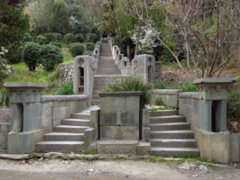 Криво-парадная лестница