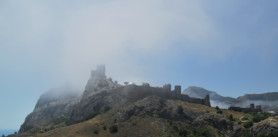 Туман над крепостью 