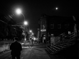 Ночь, улица, фонарь, аптека...