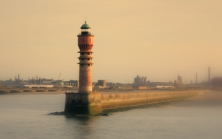 Дюнкеркский маяк