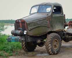 Ржавый конь колеи не портит!