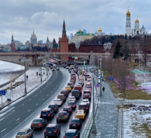 Серые будни московских автомобилистов