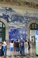 Знаменитые интерьеры ж/д вокзала Порту