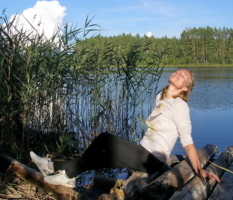 Счастливая девушка!