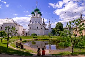 Наследники старины глубокой.