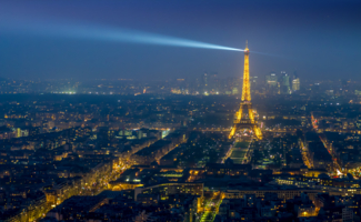 Луч над городом