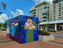 Бомбоубежище - простая необходимость.