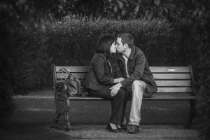 С милым и на скамейке рай