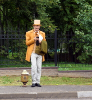 Все свое с собой. Извозчик ты где?