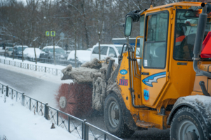 Жесткая щетка  - чистая дорога