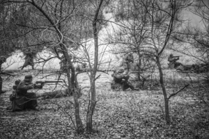 Горе еще не сбылося! Событие зрит и безумный!