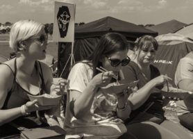 Чужой каравай