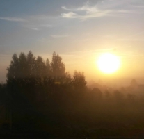 Рассупонилось красно солнышко.