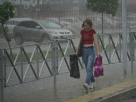 далась эта доставка!