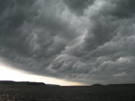 Мглою небо кроет...